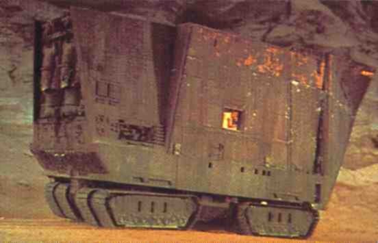 ファイル:Sandcrawler side.jpg